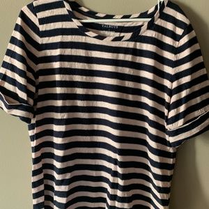 Talbots elbow sleeve top